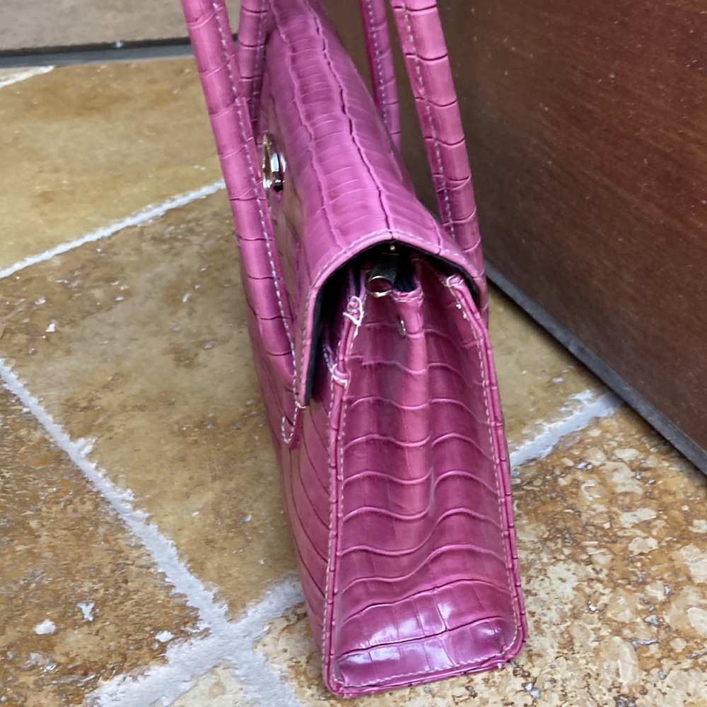 CL America lavender colored purse Easter spring - Picture 11 of 16